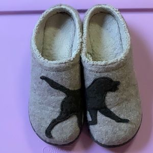LL Bean Lab Slippers